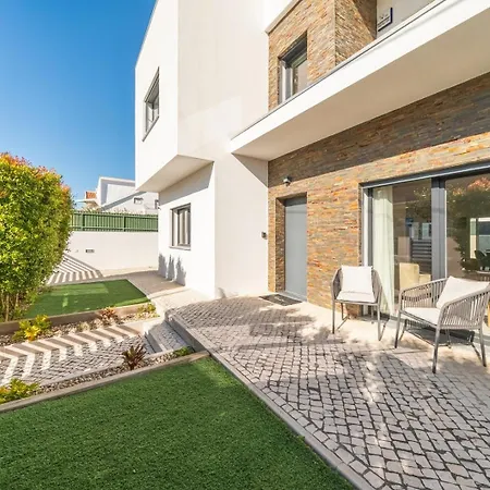 Villa Guestready - Aroeira Pool
