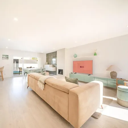 Villa Guestready - Aroeira Pool